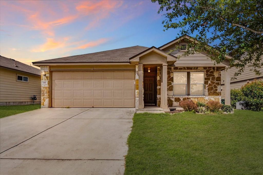 141 Linden LN, San Marcos, TX 78666