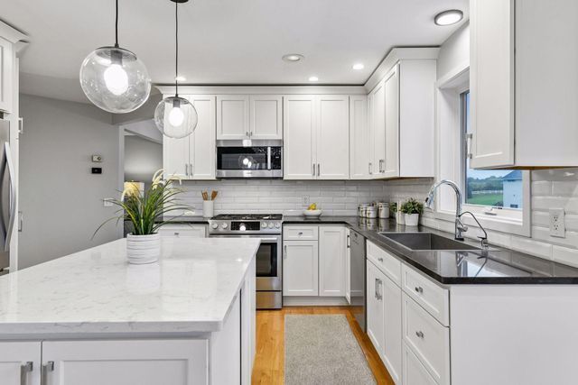 4545 Watertown Road, Orono, MN 55359