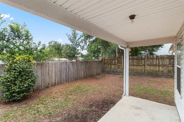 7032 Weatherwood Dr, Pensacola, FL 32506