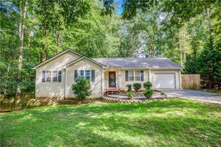 979A Honeysuckle Trail, Winder, GA 30680