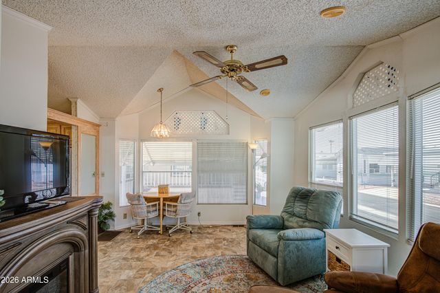 7750 E BROADWAY Road 826, Mesa, AZ 85208