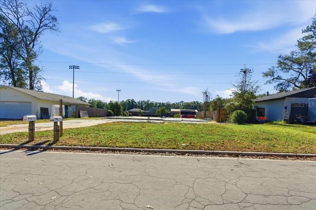 8203 SW 13TH ROAD, Gainesville, FL 32607