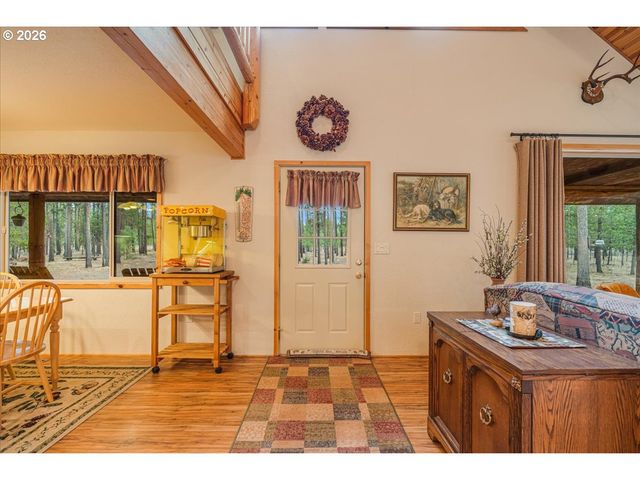152038 CONESTOGA Rd, La Pine, OR 97739