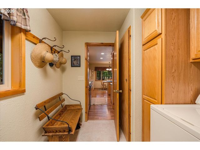 152038 CONESTOGA Rd, La Pine, OR 97739