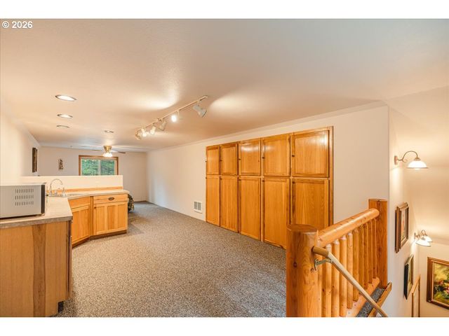 152038 CONESTOGA Rd, La Pine, OR 97739