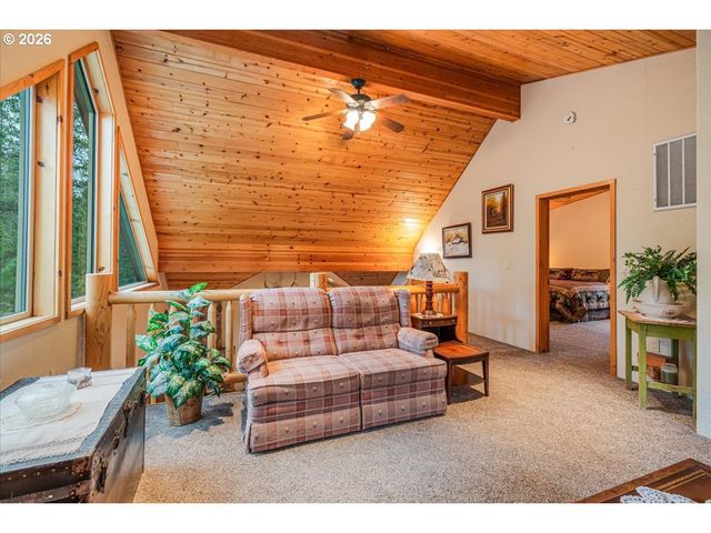 152038 CONESTOGA Rd, La Pine, OR 97739
