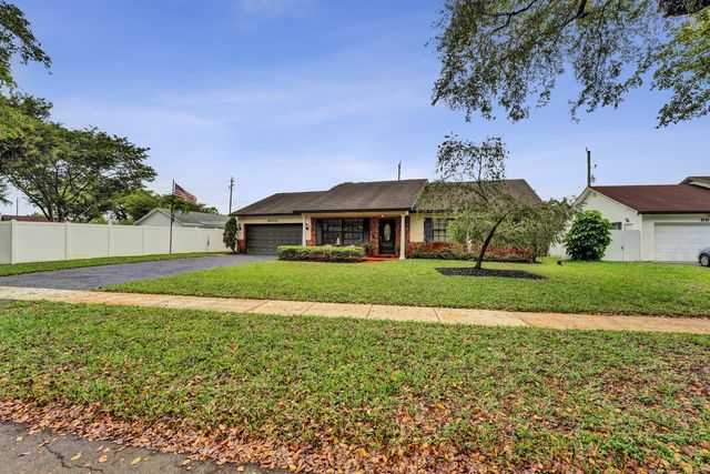 8650 SW 51st Street, Cooper City, FL 33328