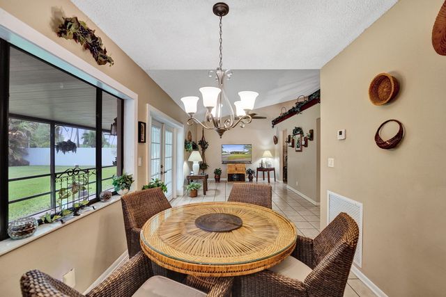 8650 SW 51st Street, Cooper City, FL 33328