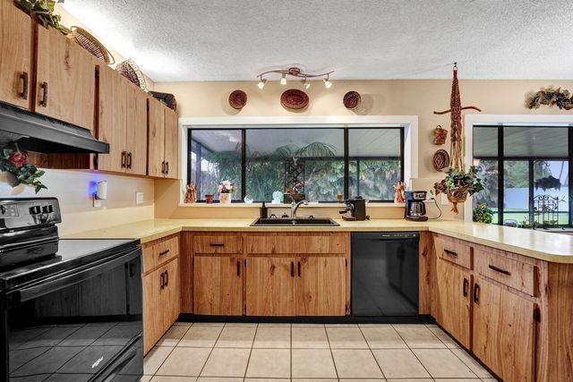 8650 SW 51st Street, Cooper City, FL 33328