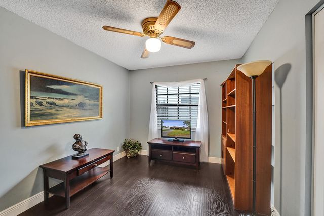 8650 SW 51st Street, Cooper City, FL 33328