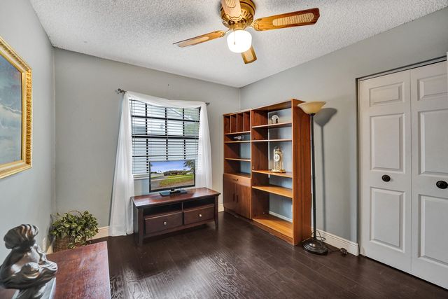 8650 SW 51st Street, Cooper City, FL 33328