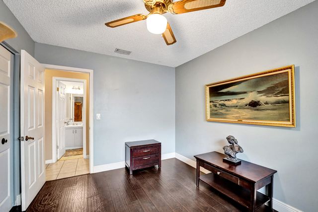 8650 SW 51st Street, Cooper City, FL 33328