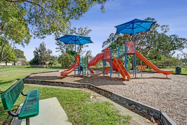 8650 SW 51st Street, Cooper City, FL 33328