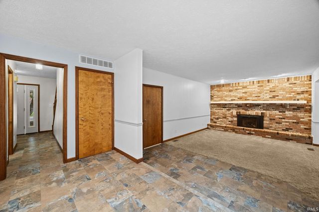 1513 Tanglewood Drive, Lafayette, IN 47905