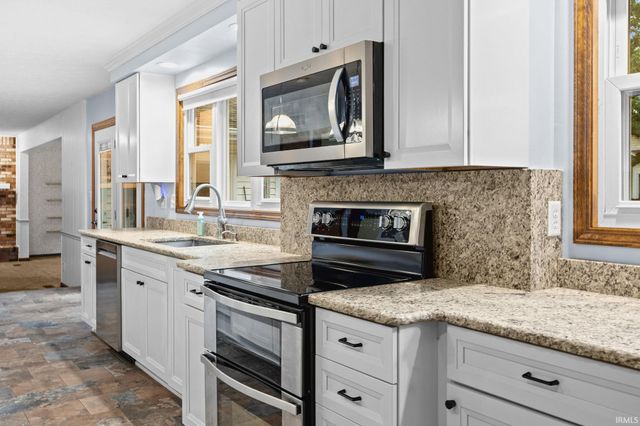 1513 Tanglewood Drive, Lafayette, IN 47905
