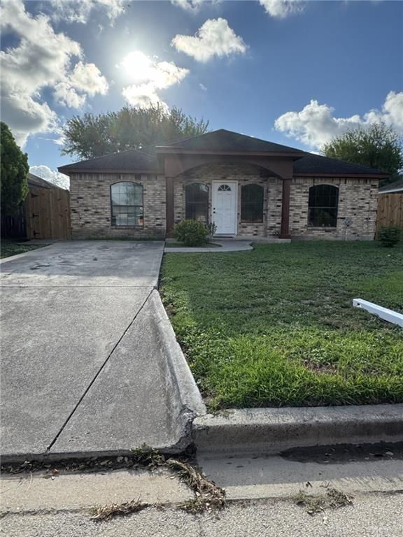 378 Ruby Red Lane, Brownsville, TX 78521