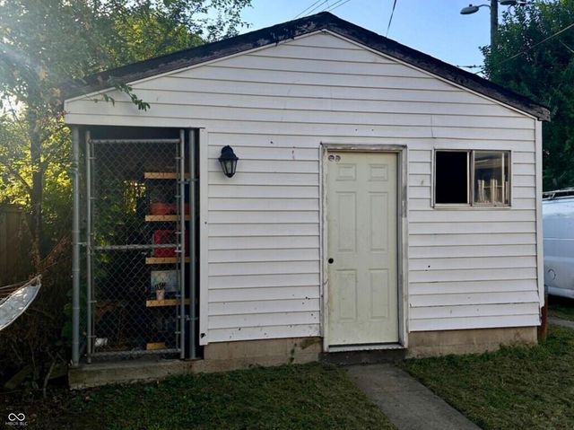 274 N Mount Street, Indianapolis, IN 46222