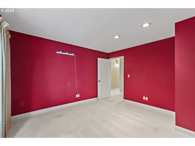 32455 Sw ARBOR LAKE Dr, Wilsonville, OR 97070