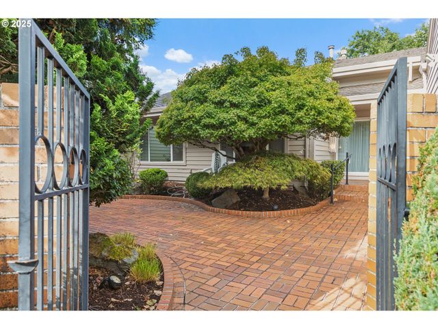 32455 Sw ARBOR LAKE Dr, Wilsonville, OR 97070