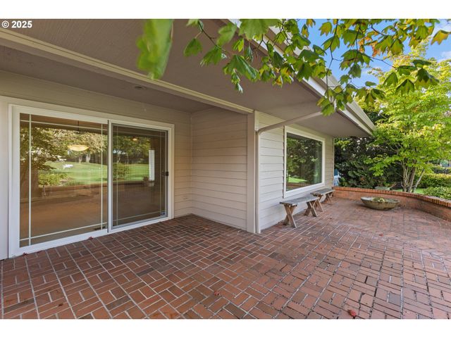 32455 Sw ARBOR LAKE Dr, Wilsonville, OR 97070