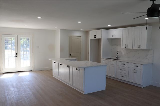 2406 Magna Vista Drive, Dallas, TX 75216