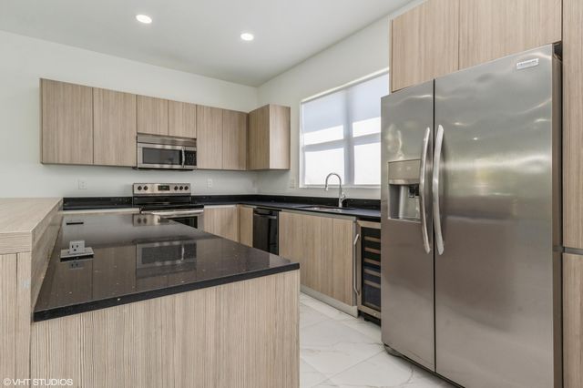 6151 SW 36th Court 25, Miramar, FL 33023