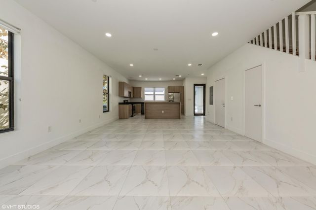 6151 SW 36th Court 25, Miramar, FL 33023