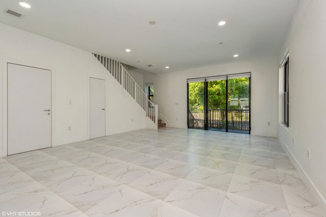 6151 SW 36th Court 25, Miramar, FL 33023