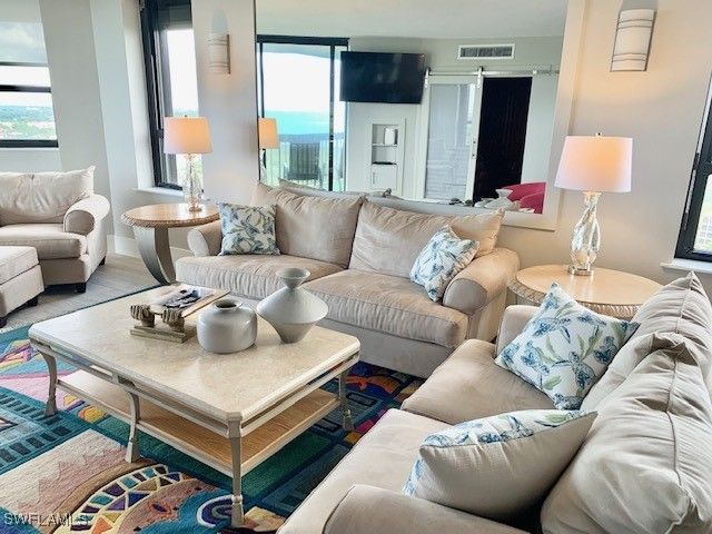 6001 Pelican Bay BLVD 1706, Naples, FL 34108