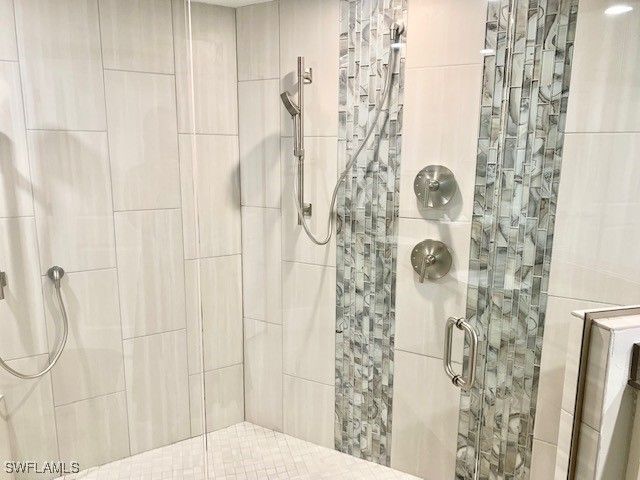 6001 Pelican Bay BLVD 1706, Naples, FL 34108