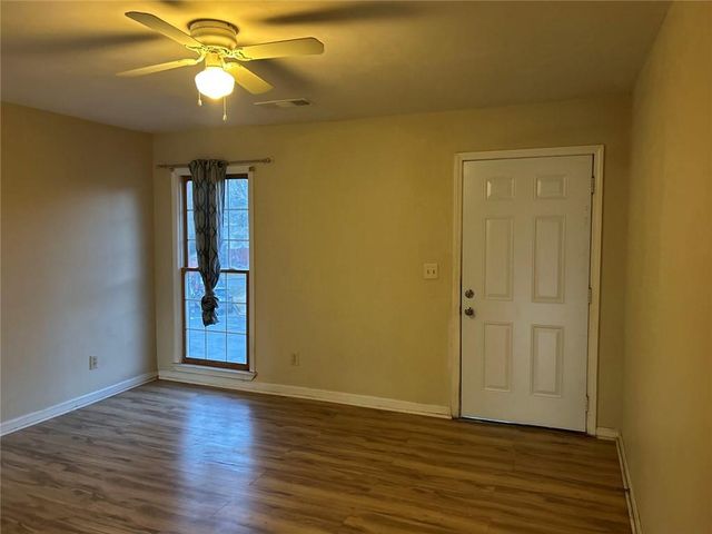 1166 Booth SW Road 709, Marietta, GA 30008