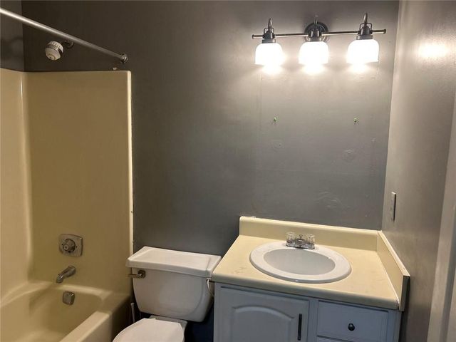 1166 Booth SW Road 709, Marietta, GA 30008