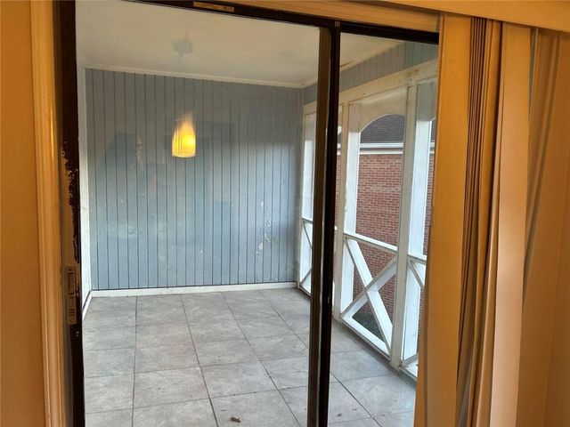 1166 Booth SW Road 709, Marietta, GA 30008