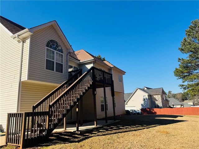 139 Lost Forest Drive, Mcdonough, GA 30252