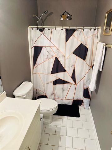 139 Lost Forest Drive, Mcdonough, GA 30252