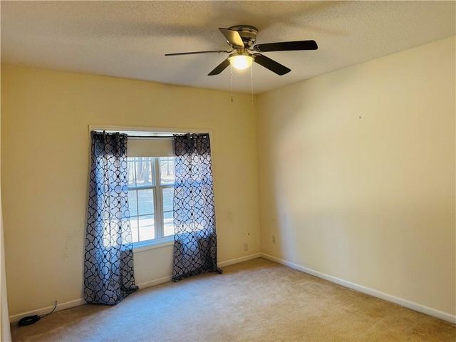 139 Lost Forest Drive, Mcdonough, GA 30252