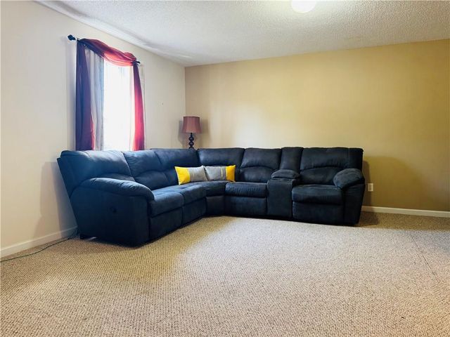 139 Lost Forest Drive, Mcdonough, GA 30252