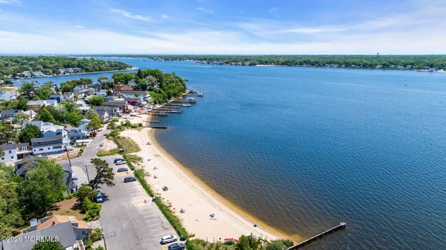 103 Keats Avenue, Toms River, NJ 08753