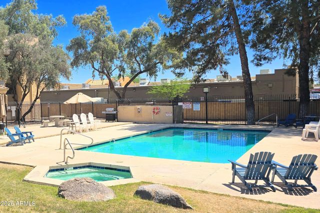 18811 N 19TH Avenue 2006, Phoenix, AZ 85027
