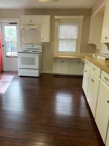908 W 23rd Street, Houston, TX 77008