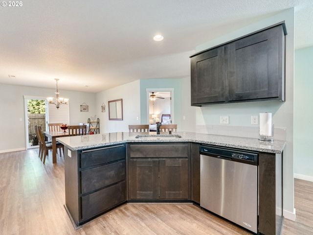 11922 Ne 102ND St, Vancouver, WA 98682