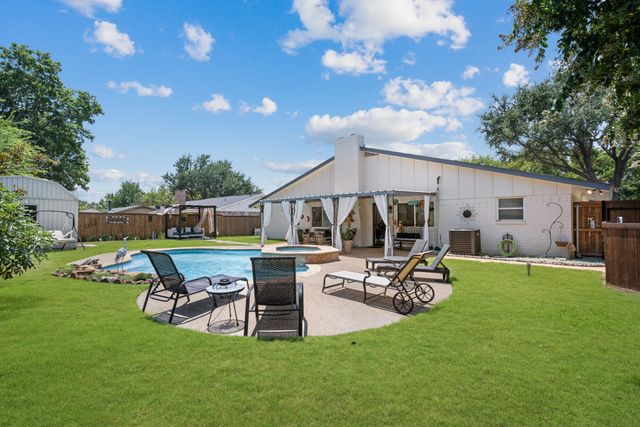 301 Gloria Street, Keller, TX 76248