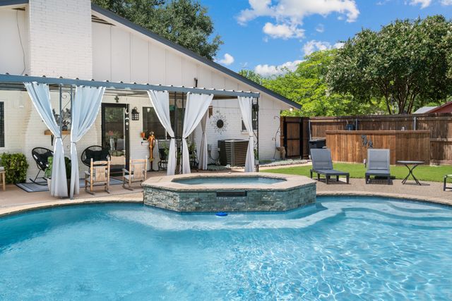 301 Gloria Street, Keller, TX 76248