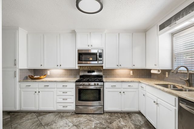 301 Gloria Street, Keller, TX 76248