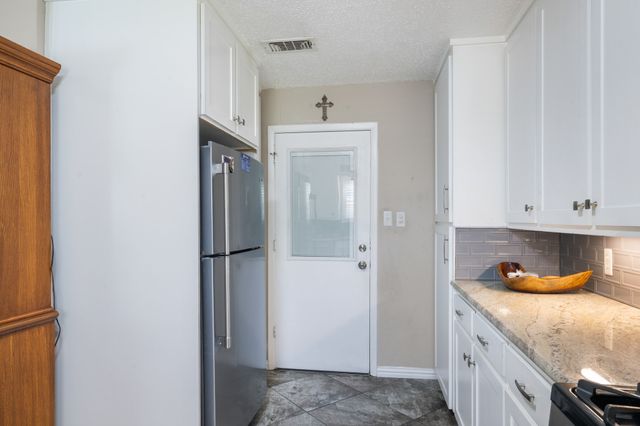 301 Gloria Street, Keller, TX 76248