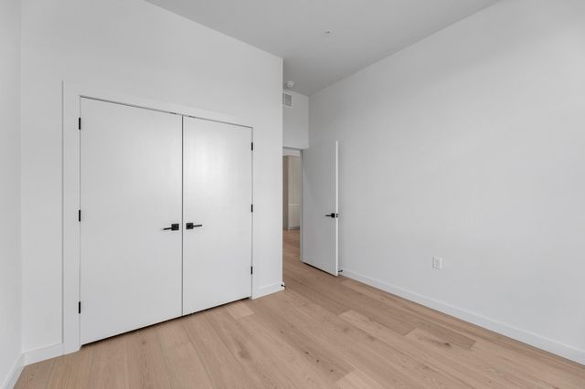 2209 S 1st ST 403, Austin, TX 78704