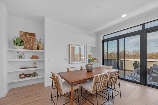 2209 S 1st ST 403, Austin, TX 78704