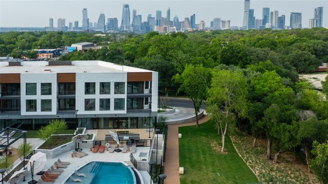 2209 S 1st ST 403, Austin, TX 78704