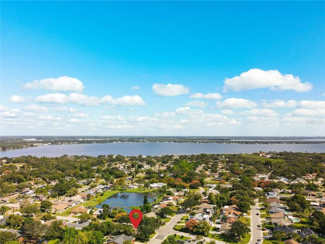 300 N BAY HILLS BOULEVARD, Safety Harbor, FL 34695