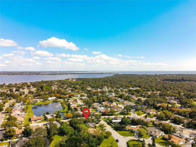 300 N BAY HILLS BOULEVARD, Safety Harbor, FL 34695